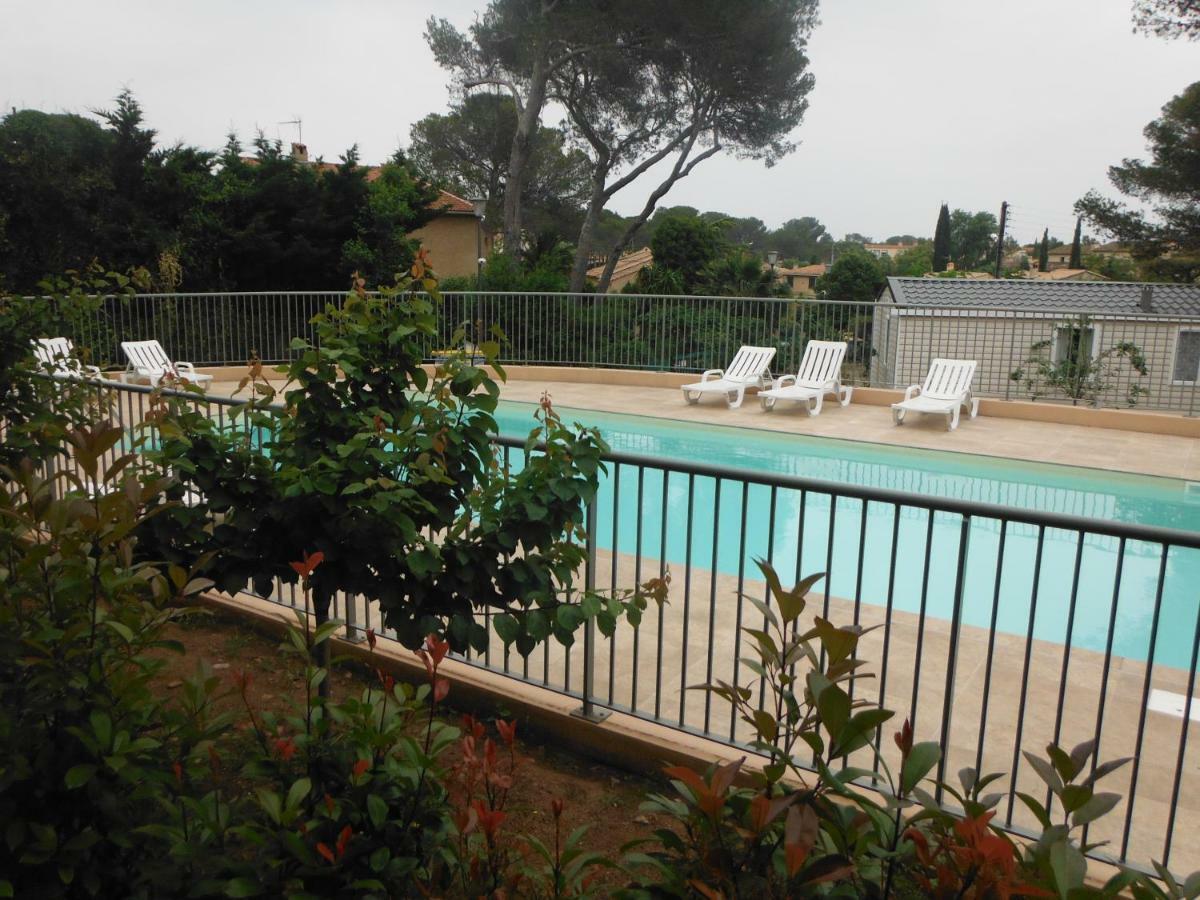 Camping l'Eléphant Saint-Raphaël Exterior foto