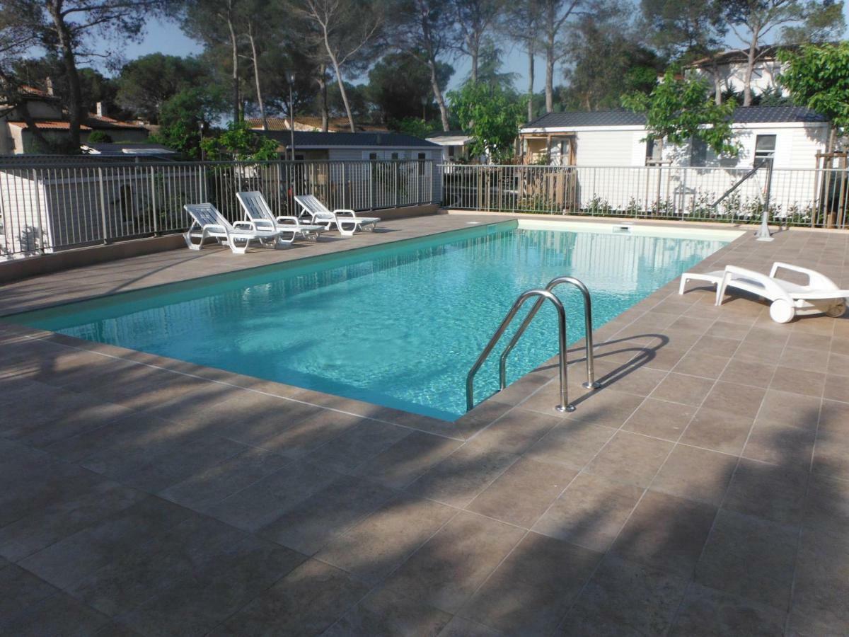 Camping l'Eléphant Saint-Raphaël Exterior foto